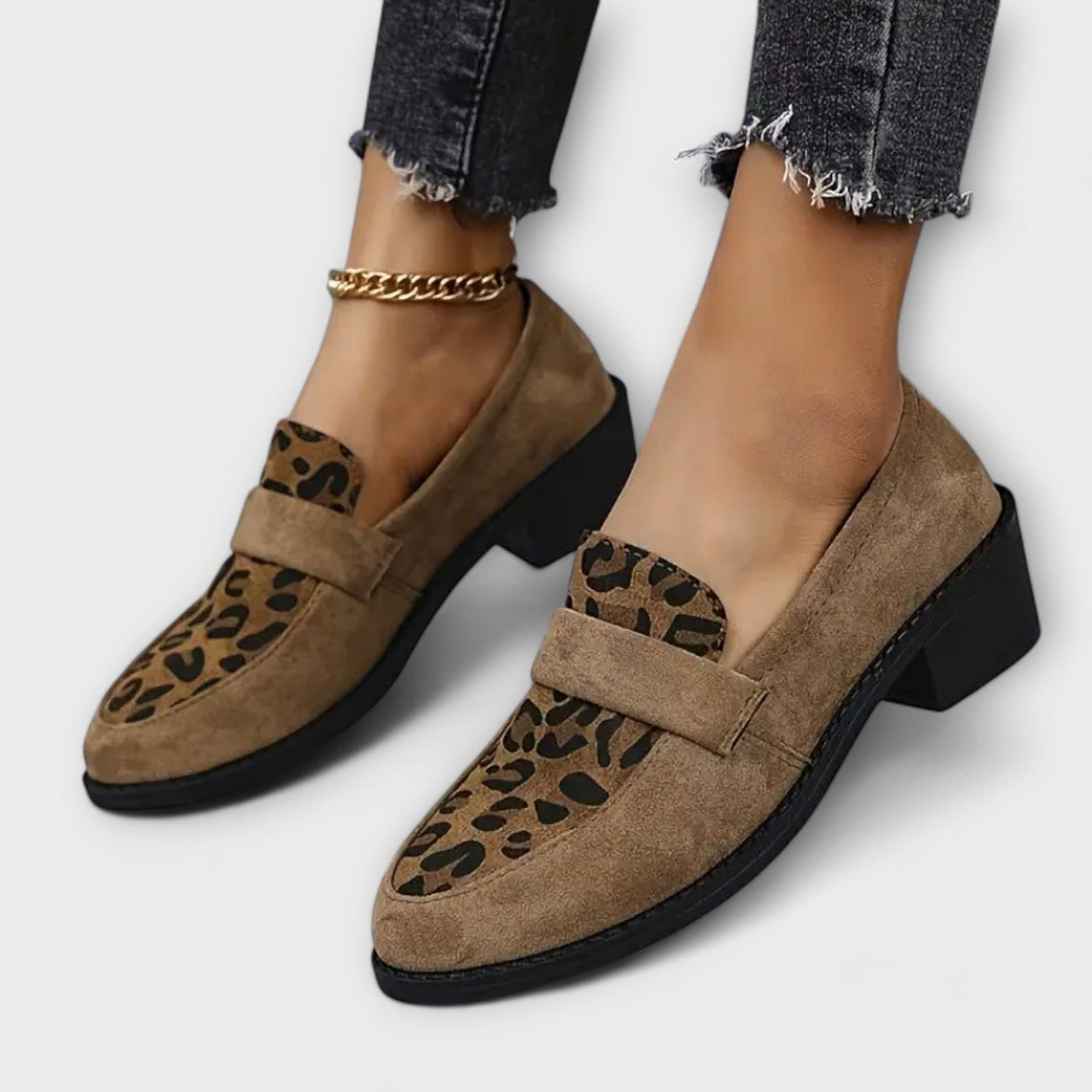 Aurora | Sapatos elegantes de senhora em padrão de leopardo
