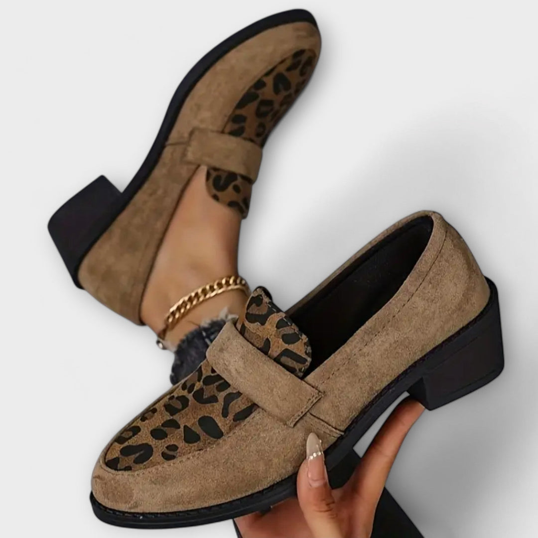 Aurora | Sapatos elegantes de senhora em padrão de leopardo